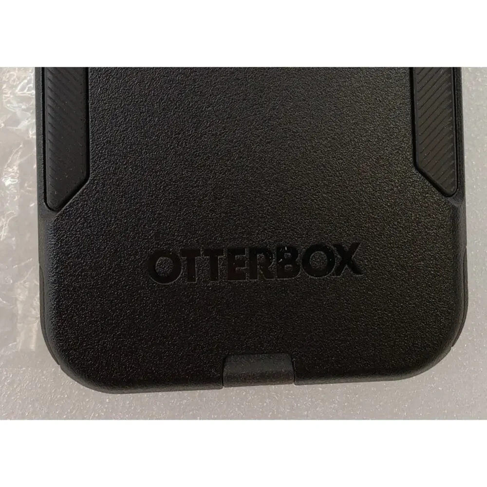 OtterBox Symmetry Series Case for Apple iPhone 13 (Regular) - Black